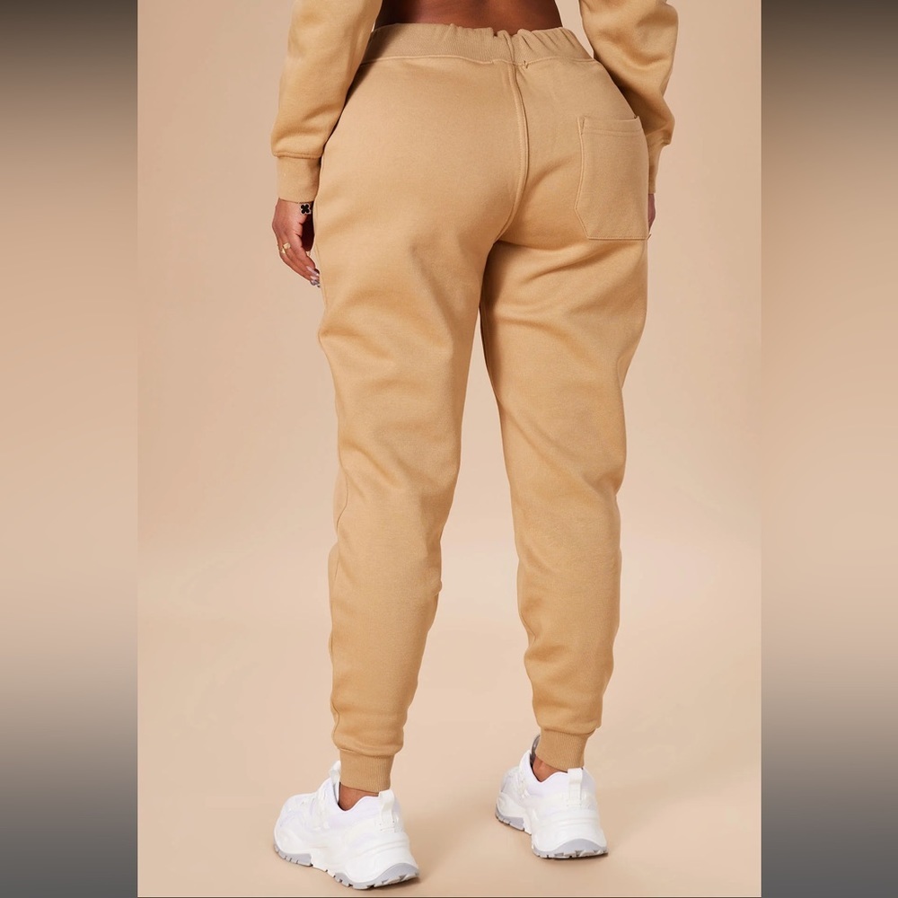 Joggers. Jogger pants - Picture 3 of 5